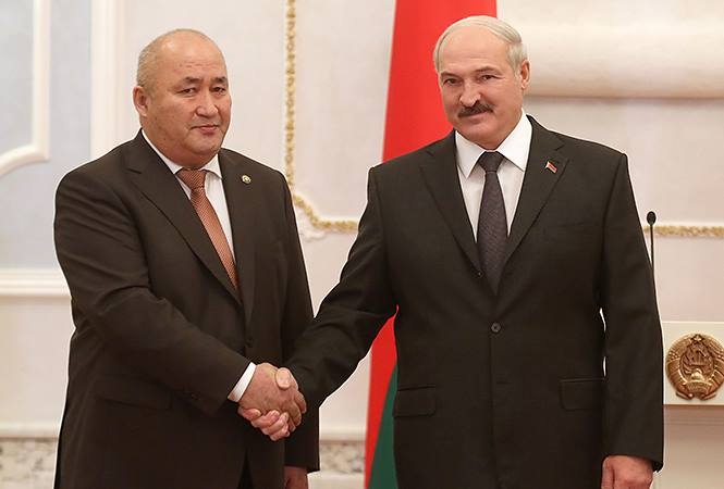 Чрезвычайный и Полномочный Посол Исламской Республики Афганистан в Украине вручил верительные грамоты Е.В. г-ну Александру Лукашенко, Президенту Республики Беларусь